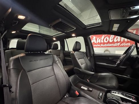Used 2022 Honda Pilot Black Edition image 13