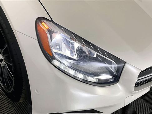 Used 2017 Mercedes-Benz GLC 43 AMG 4MATIC image 27