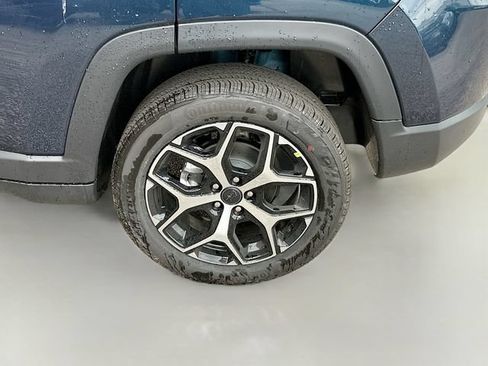 New 2026 Jeep Compass Limited w/ Sun, Sound & Navigation Group AWD/4WD image 33
