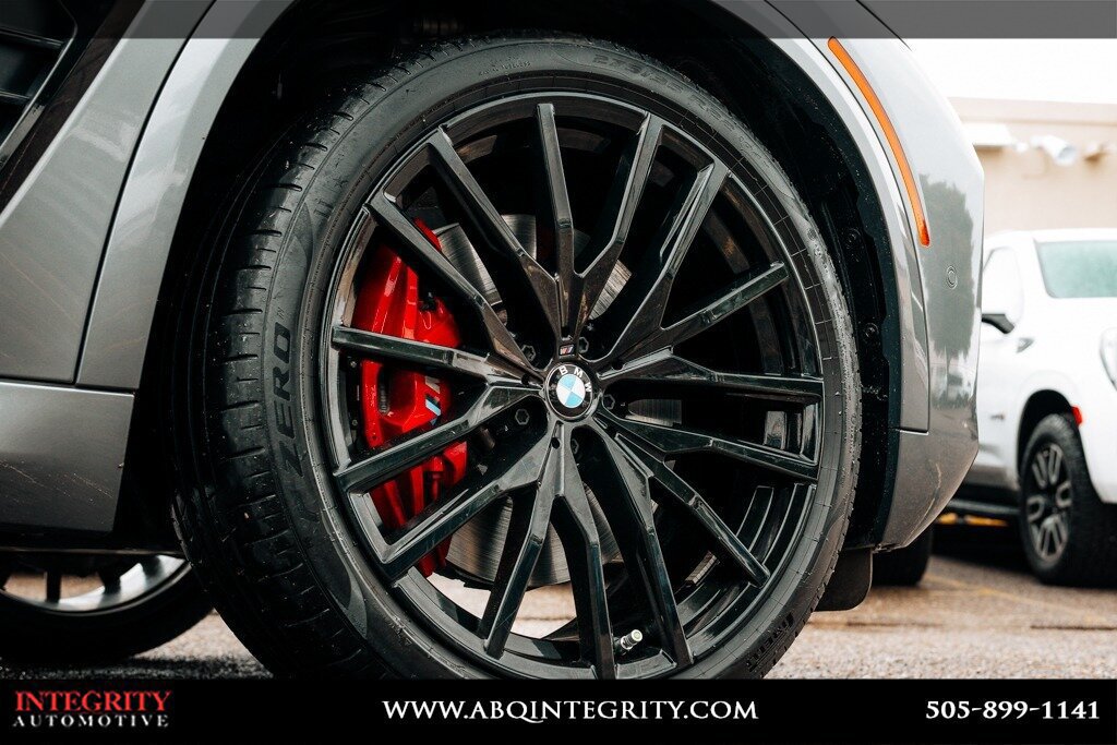 Used 2024 BMW X5 M60i AWD/4WD image 12