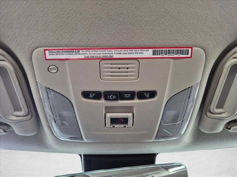 Used 2022 Toyota Corolla LE FWD image 15