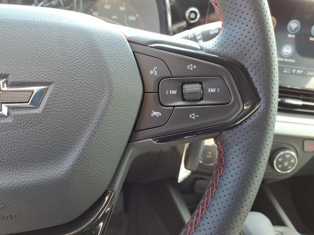 New 2026 Chevrolet Trax RS w/ Driver Confidence Package FWD image 14