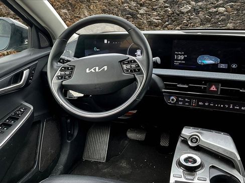 Used 2023 Kia EV6 Wind image 5