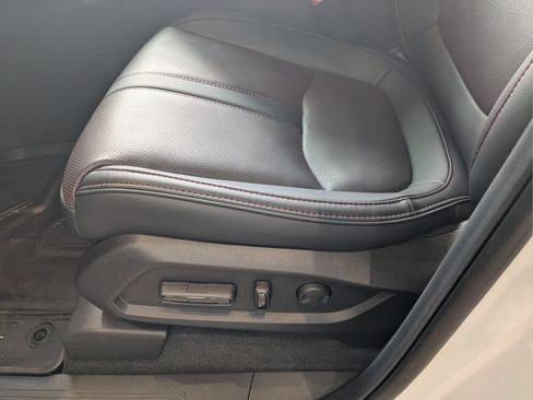 New 2026 Honda Pilot Black Edition image 16