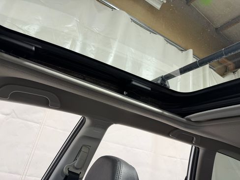 Used 2012 Subaru Forester 2.5X Limited image 27