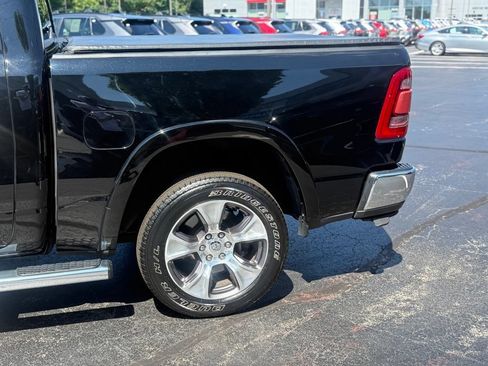 Used 2020 RAM 1500 Laramie AWD/4WD image 4