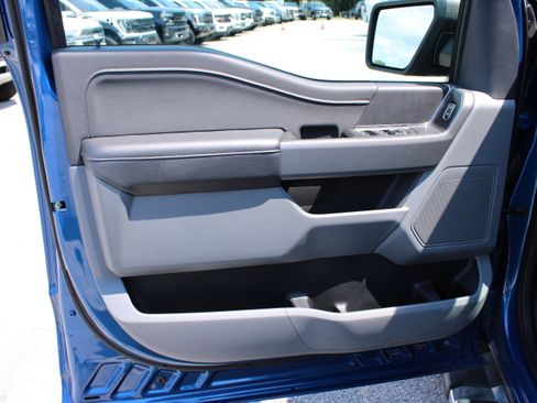 Used 2025 Ford F150 XLT w/ Equipment Group 301A Standard AWD/4WD image 16