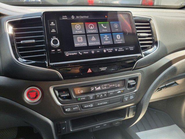 Used 2025 Honda Ridgeline TrailSport image 17