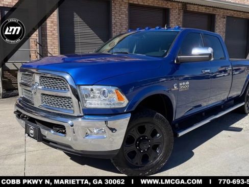 Used 2018 RAM 3500 Laramie image 1