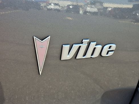 Used 2005 Pontiac Vibe AWD w/ Power Group Value Package image 30