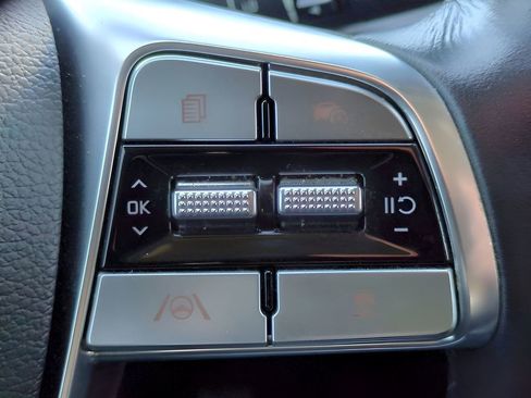 Used 2023 Kia Telluride SX FWD image 24