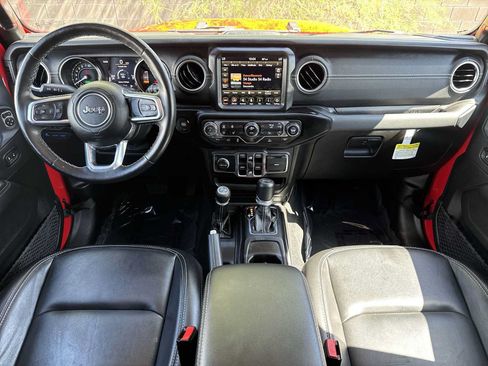 Used 2021 Jeep Wrangler Unlimited Sahara w/ Cold Weather Group AWD/4WD image 13