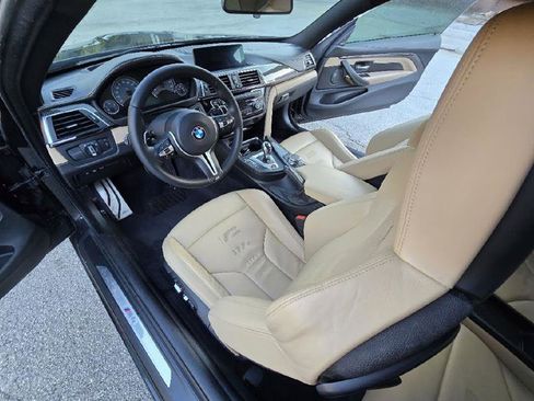 Used 2018 BMW M4 Coupe image 54