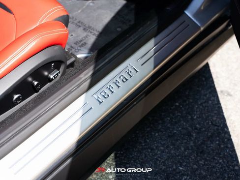 Used 2019 Ferrari GTC4Lusso T RWD image 20