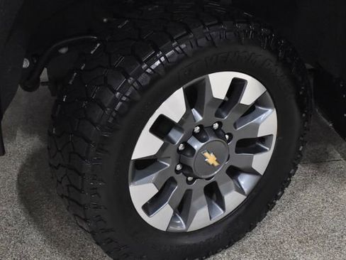 Used 2023 Chevrolet Silverado 2500 Custom w/ Custom Value Package image 13