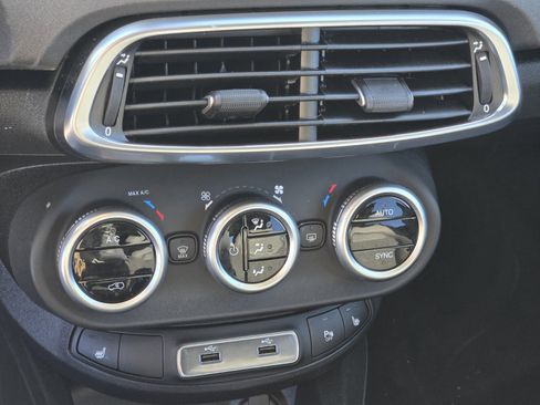 Used 2023 FIAT 500X Pop w/ Comfort Group image 20