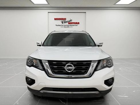 Used 2020 Nissan Pathfinder SL AWD/4WD image 2