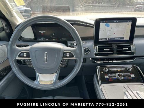 Used 2020 Lincoln Navigator L Black Label w/ Cargo Convenience Package image 27