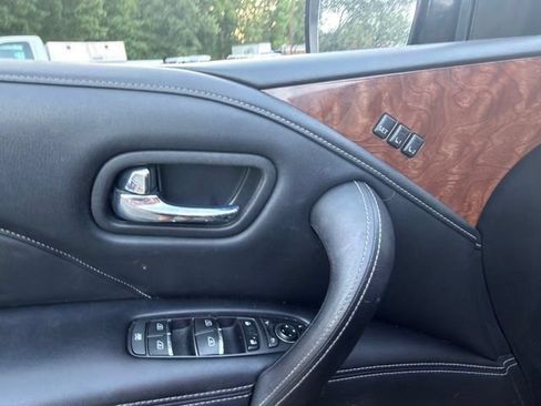 Used 2018 INFINITI QX80 4WD image 32