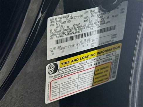 Used 2024 Ford Expedition Max Limited image 35