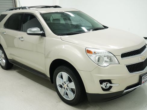 Used 2013 Chevrolet Equinox LTZ FWD image 3