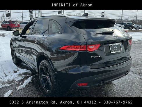 Used 2018 Jaguar F-PACE R-Sport image 12