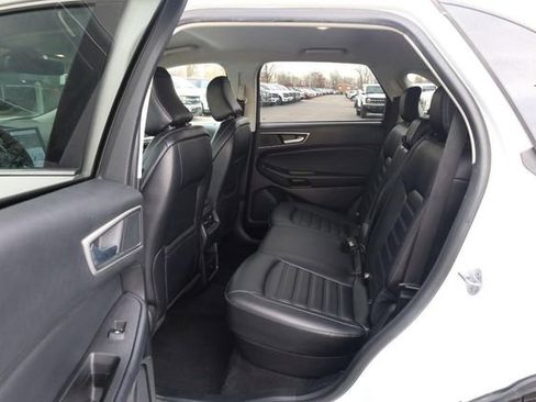 Certified 2024 Ford Edge SEL image 19