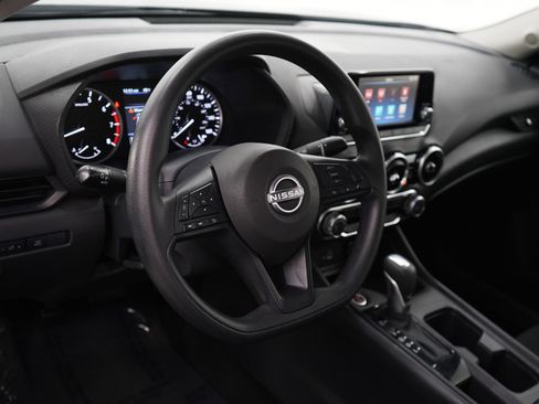 Used 2024 Nissan Sentra S image 18