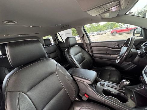 Used 2018 GMC Acadia SLT AWD/4WD image 18