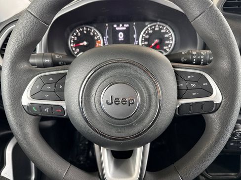 Used 2020 Jeep Renegade Sport FWD image 28