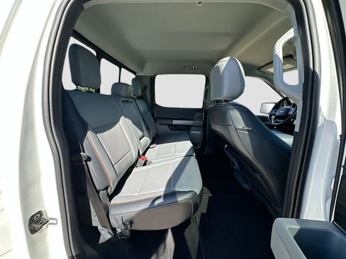 Certified 2024 Ford F150 Lariat w/ Tow/Haul Package AWD/4WD image 27