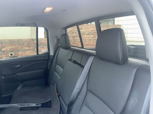 Certified 2025 Honda Ridgeline RTL image 3