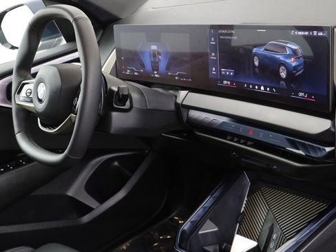 Certified 2025 BMW X3 xDrive30i image 21