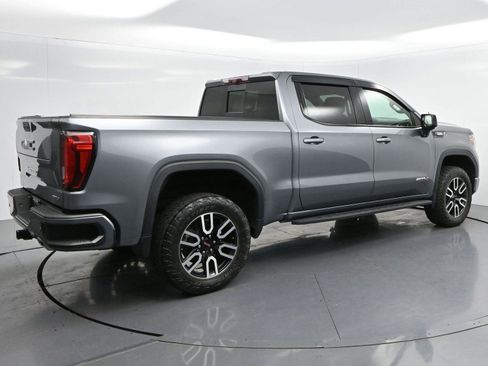 Used 2021 GMC Sierra 1500 AT4 w/ AT4 Premium Package image 7
