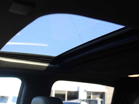 Used 2022 Chevrolet Colorado ZR2 image 6