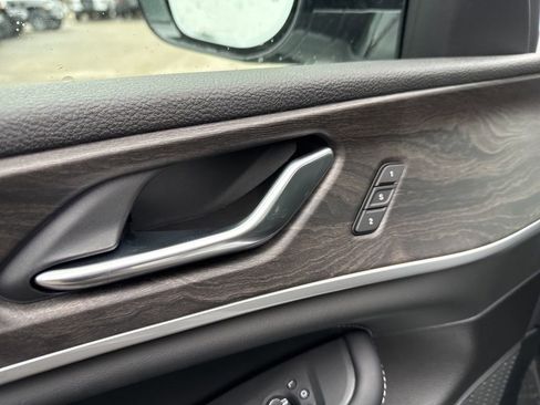 New 2026 Jeep Grand Cherokee Limited image 22