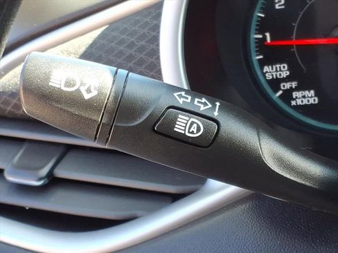 Used 2024 Chevrolet Malibu LT FWD image 25