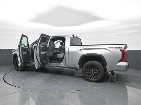 Used 2025 Toyota Tundra Limited w/ TRD Off-Road Package AWD/4WD image 42