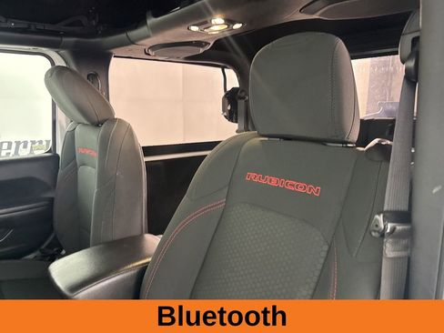Used 2022 Jeep Wrangler Rubicon AWD/4WD image 9