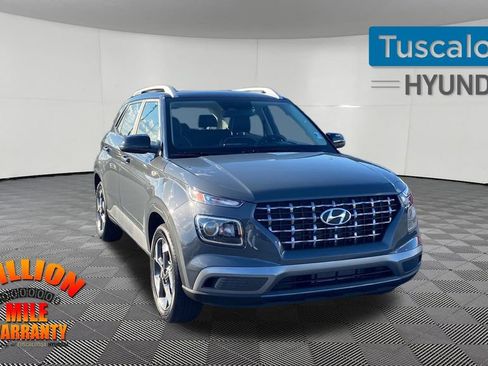 New 2026 Hyundai Venue SEL image 1
