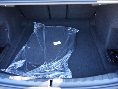 New 2026 BMW 330i Sedan w/ Convenience Package image 5