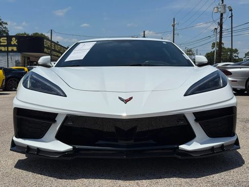 Used 2021 Chevrolet Corvette Stingray Preferred Cpe w/ Engine Appearance Package RWD image 2