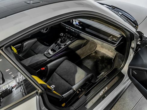 Certified 2022 Porsche 911 GT3 image 22