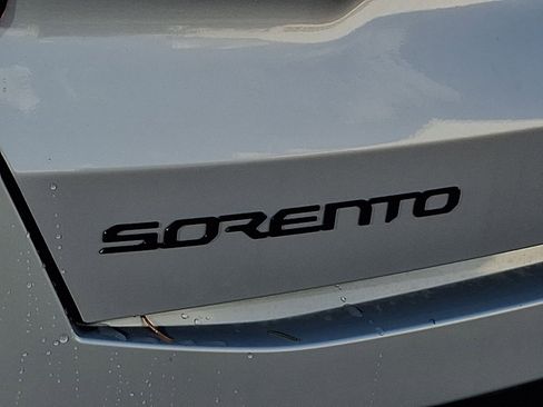 New 2026 Kia Sorento SX image 23