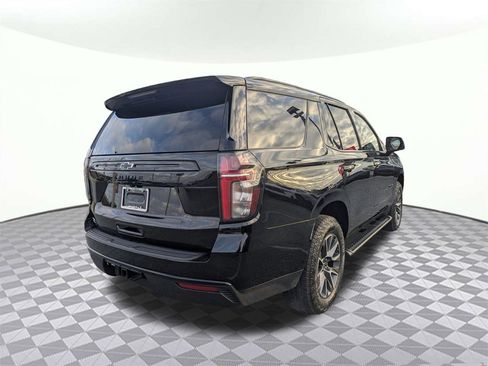 Used 2023 Chevrolet Tahoe Z71 w/ Luxury Package image 3