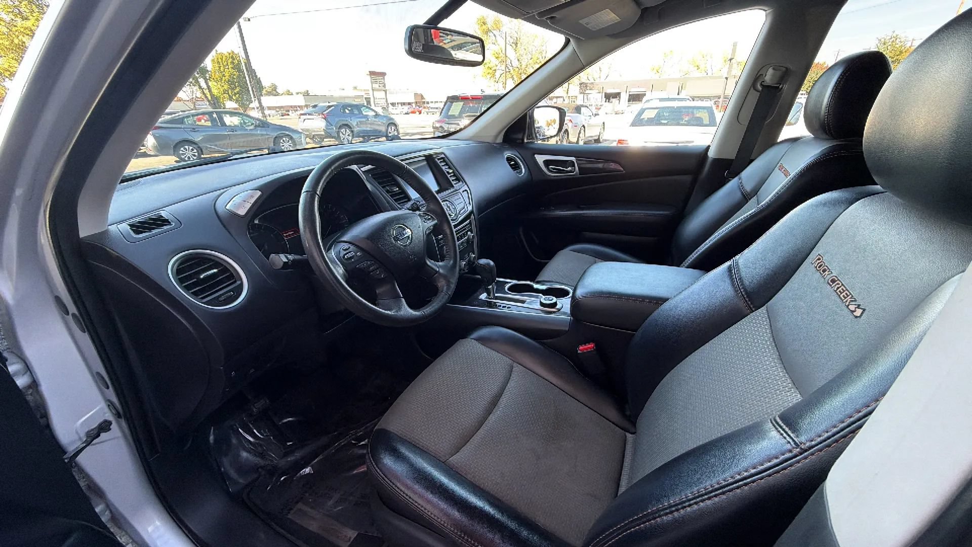 Used 2020 Nissan Pathfinder SV w/ Rock Creek Edition AWD/4WD image 15