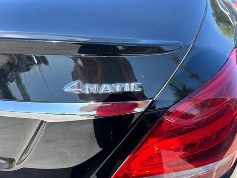 Used 2016 Mercedes-Benz C 300 4MATIC Sedan image 4