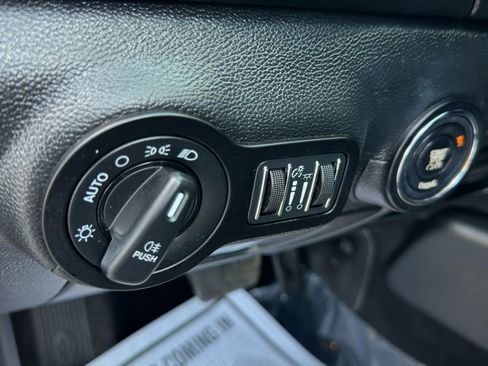 Used 2017 Maserati Ghibli S image 41