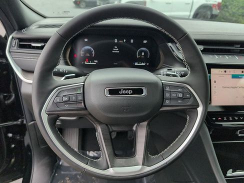 New 2026 Jeep Grand Cherokee Limited image 15