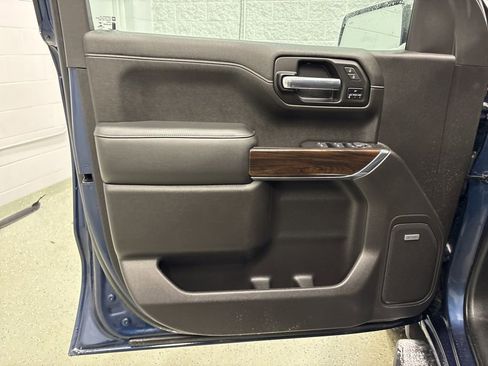 Used 2020 GMC Sierra 1500 SLT w/ SLT Premium Plus Package image 15